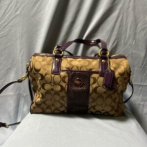 Coach purse and matching wallet